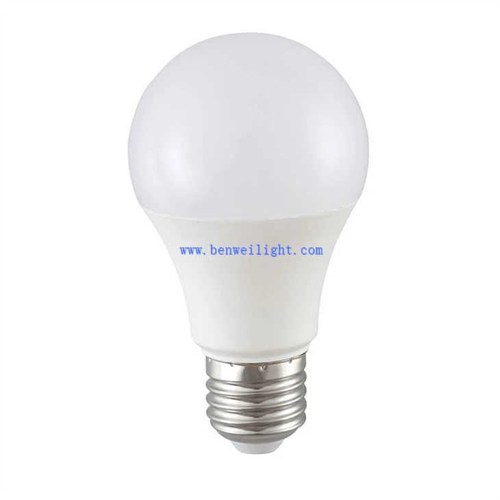 13W stmívatelná LED žárovka