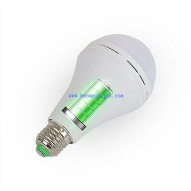 LED žárovka na baterie