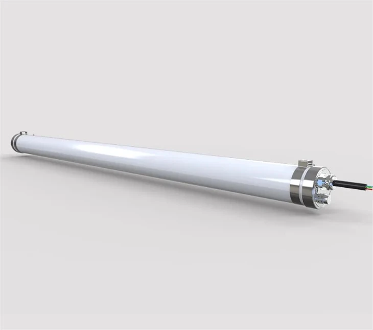 Povrchová stropní montáž IP69K Vodotěsné lineární LED trubicové svítidlo Triproof