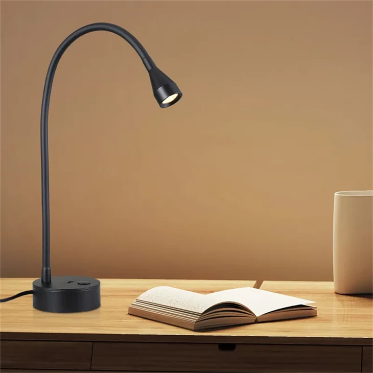 Stolní LED lampy s USB portem Stmívatelné lampičky na čtení